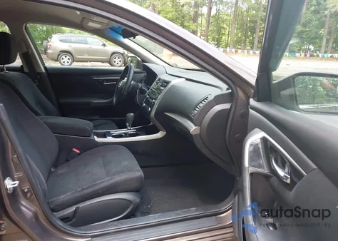 2014 Nissan Altima 2.5 S from USA, damaged, VIN 1N4AL3AP6EN372242